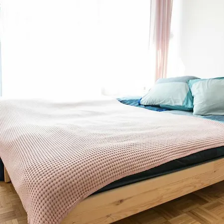 Apartament Family With Garden Lublana